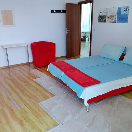 Apartamento 802, Spacy Apm With Sea View. Primorsko Exterior foto