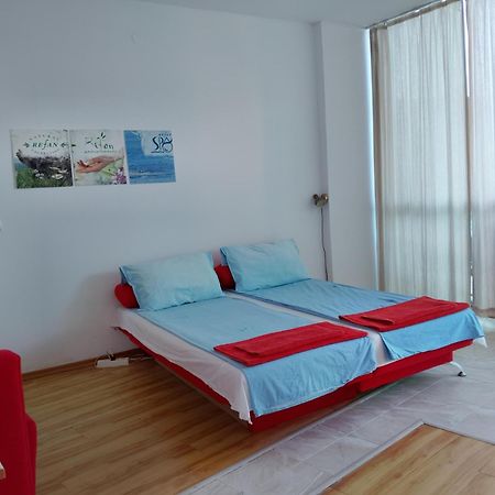 Apartamento 802, Spacy Apm With Sea View. Primorsko Exterior foto