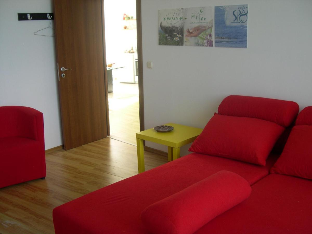 Apartamento 802, Spacy Apm With Sea View. Primorsko Exterior foto